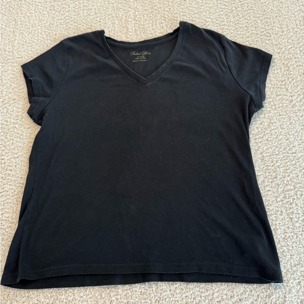 Faded Glory Black V-Neck Short Sleeve Tee 100% cotton